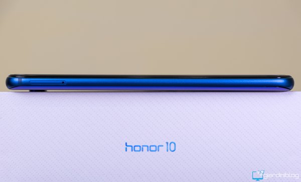 honor 10 sinistra